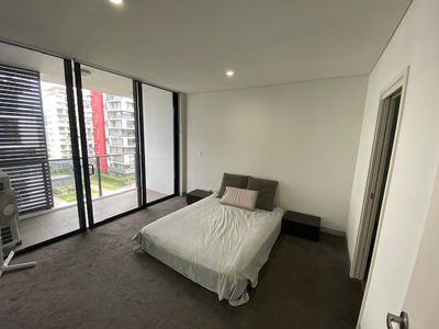 807 / 16 Burelli Street, Wollongong