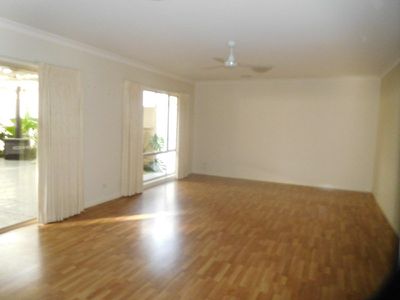 102 Peppertree Lane, Horsham