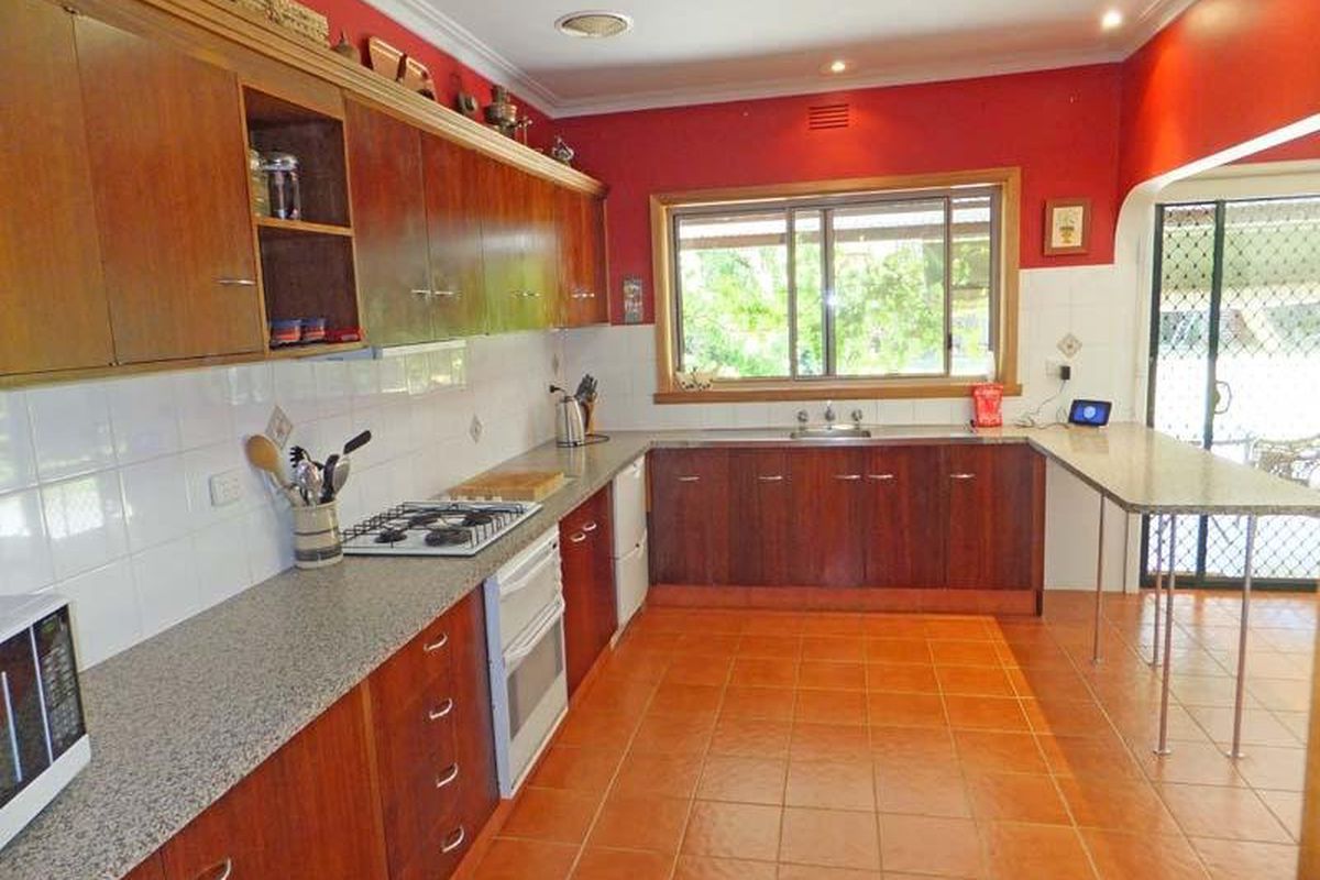 12 Jacaranda Avenue, Kyabram