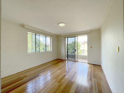 570 / 83-93 Dalmeny Avenue, Rosebery