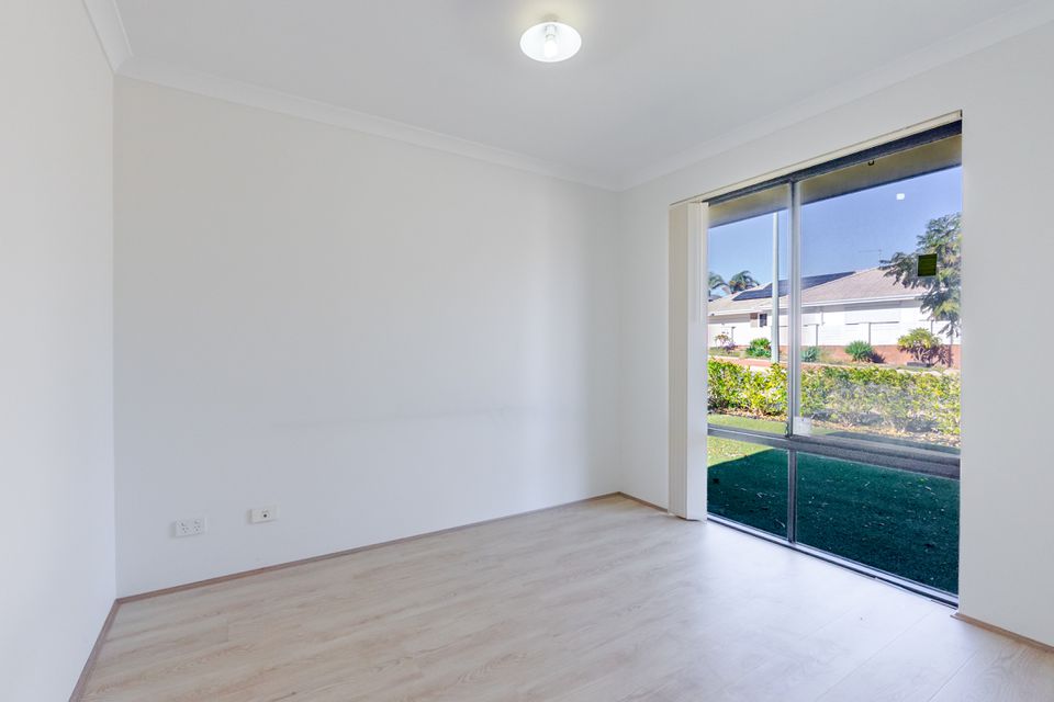 23 BLAXLAND TERRACE, Baldivis