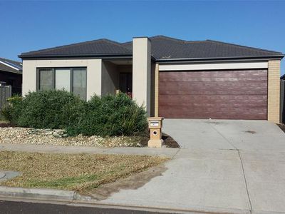 47 Edmondshaw Drive, Deer Park