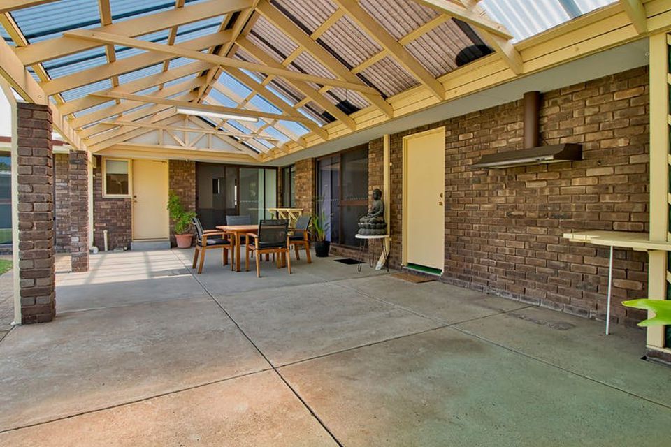 4 Dobson Court , Safety Bay