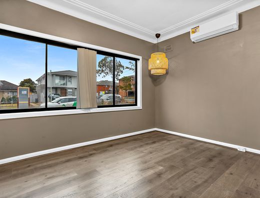 59 Bangor St, Guildford