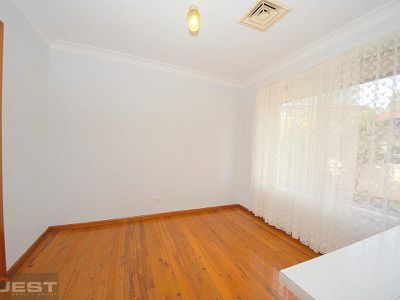 5 Flinders Road, Georges Hall