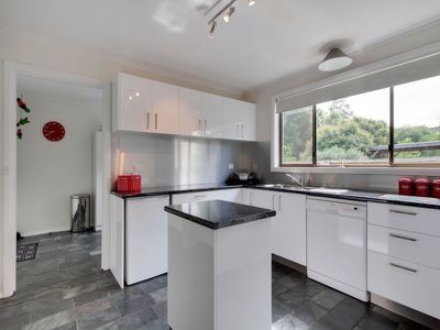 8 Charles Street, Cygnet