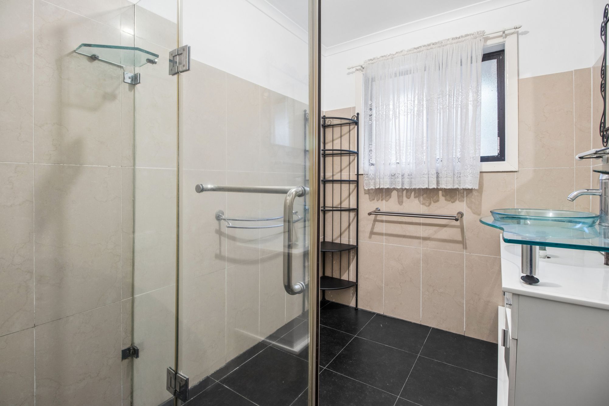 5 Sovereign Street, Hallett Cove