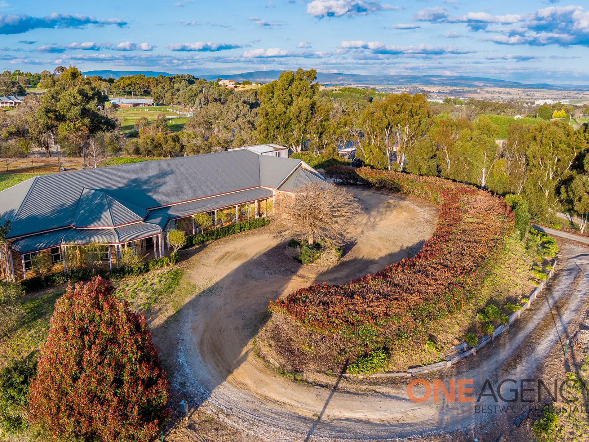 12 McLennan Close, Robin Hill