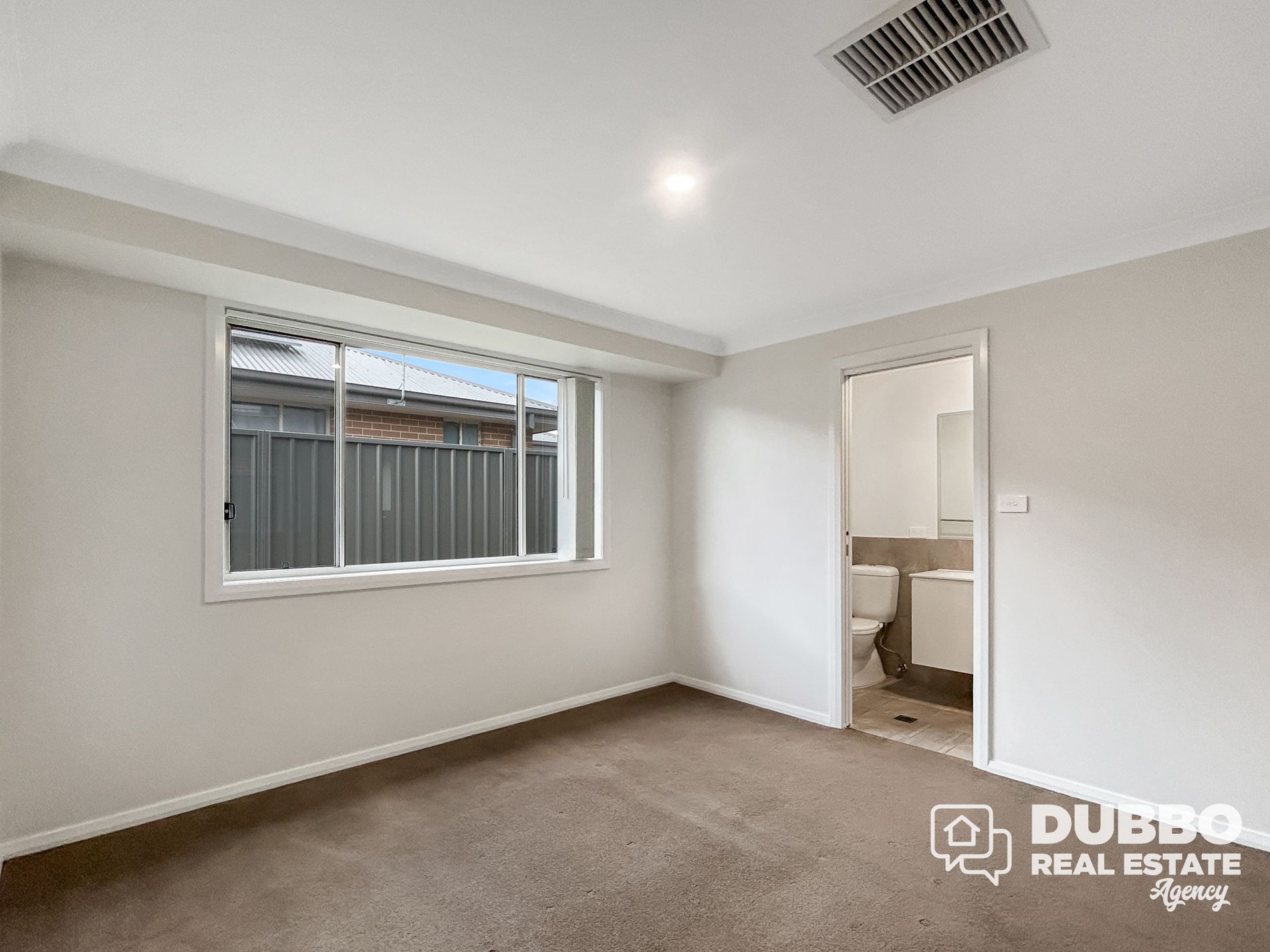 22A Boyd Avenue, Dubbo