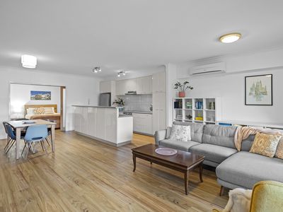 4 / 296 Newcastle Street, Perth