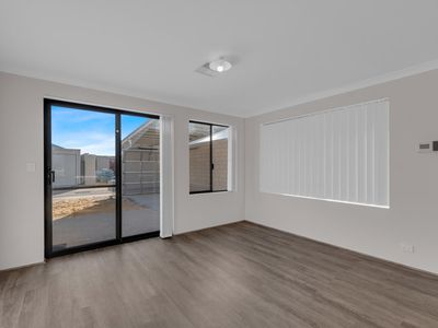 5 DAINTREE STREET, Baldivis