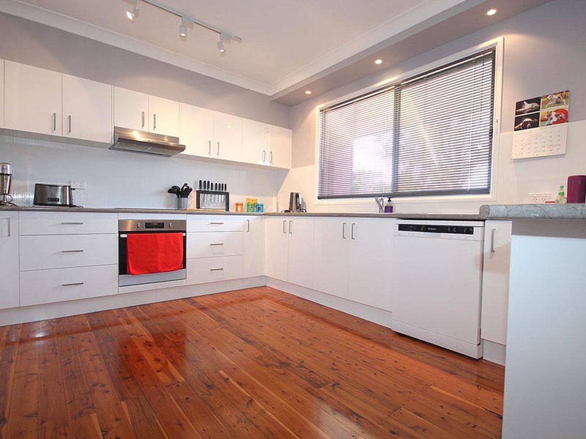 6 Clemenceau Crescent, Tanilba Bay, Tanilba Bay - Thumbnail 5