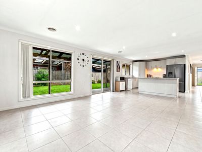 9 Burswood Drive, Wyndham Vale