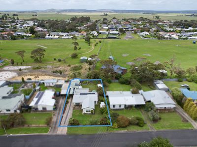 17 Bowering Street, Millicent