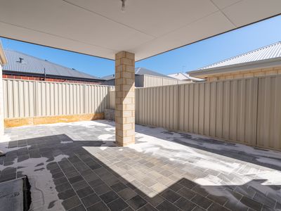 8 Blissful Wy, Baldivis