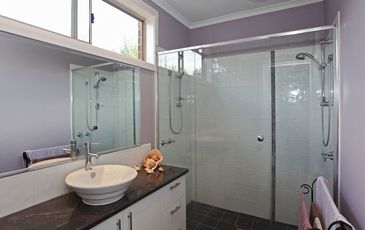 59 Fieldstone Blvd, Beaconsfield