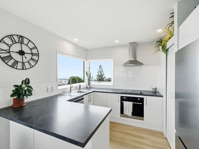 5B Madeley Road, Mount Pleasant