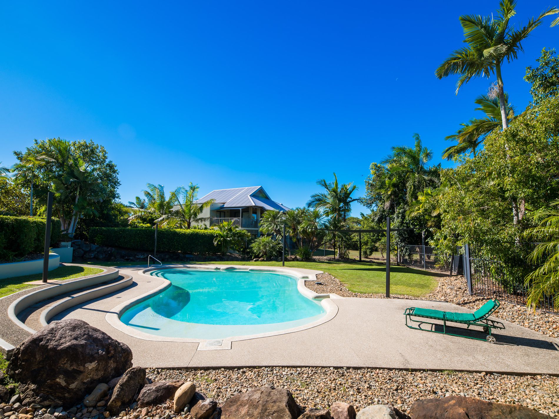 1433 / 41 Kunapipi Road, Laguna Quays
