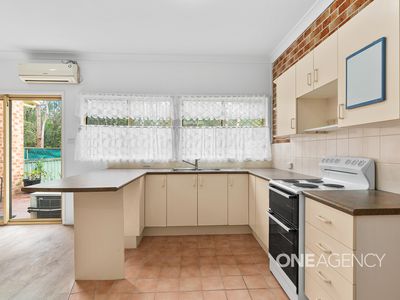 4 / 3 Ettrick Close, Bomaderry