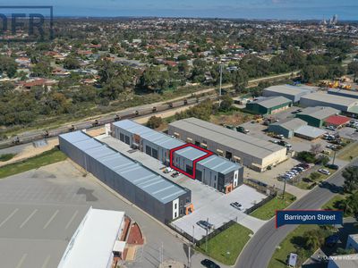 2 / 237 Barrington Street, Bibra Lake