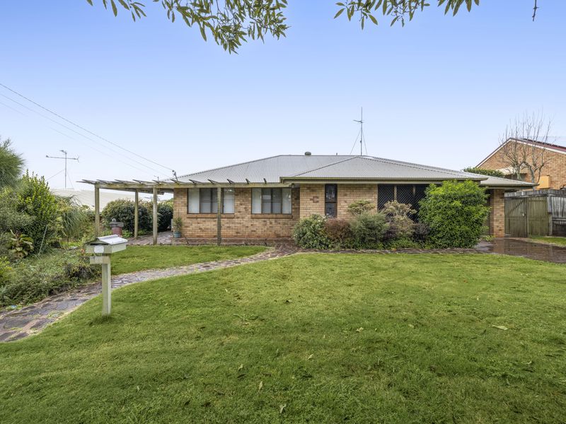 22 Nellie Street, Centenary Heights