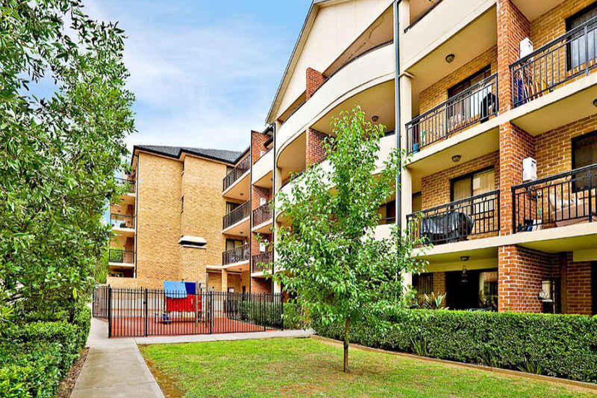 Homebush West