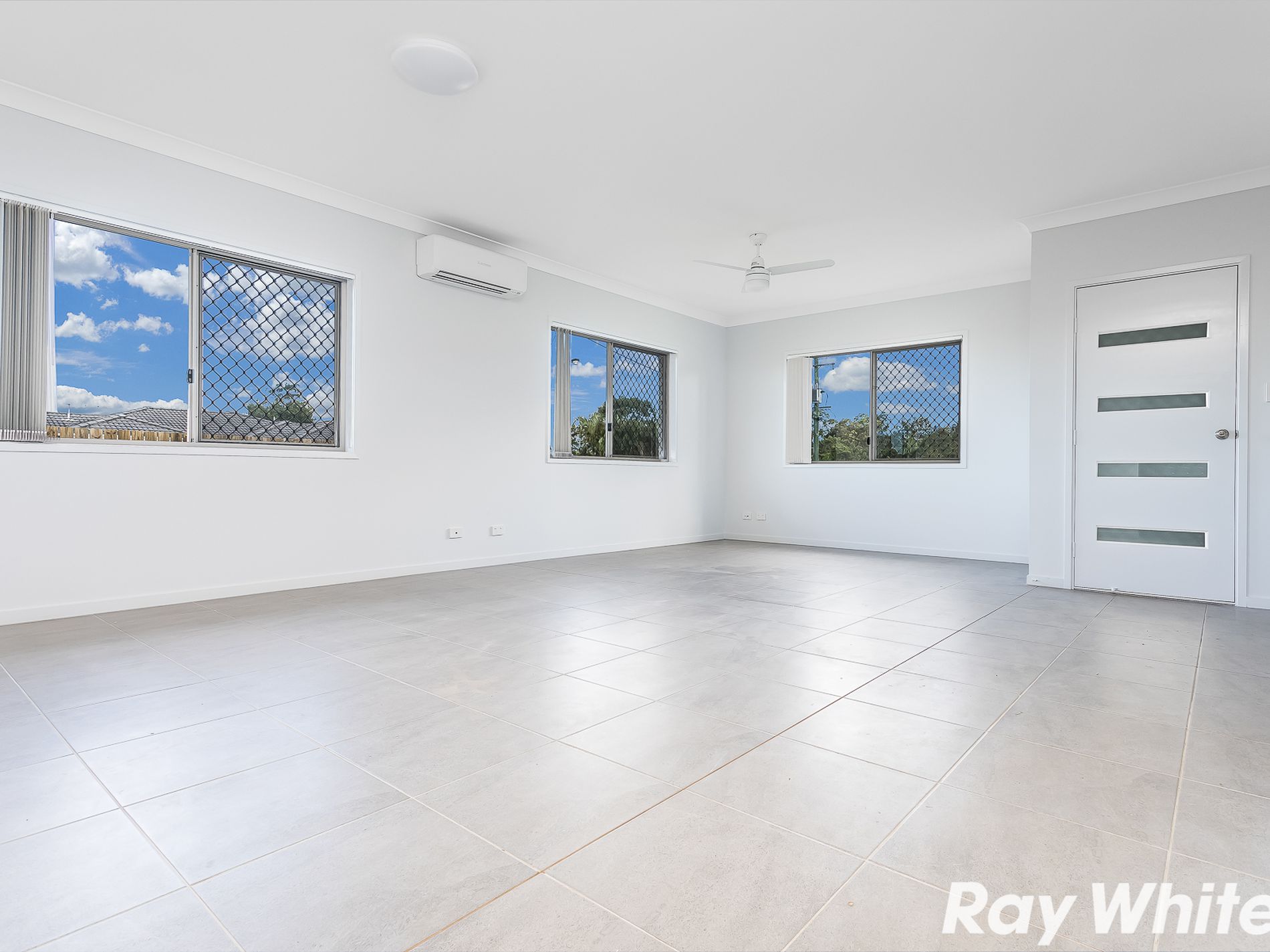 1/7 Blackbird Terrace, Kallangur