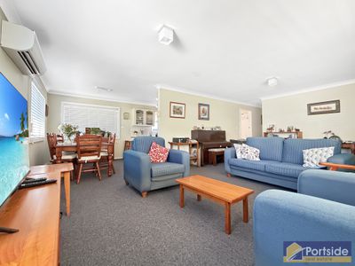 26 Bay Street, Mallabula