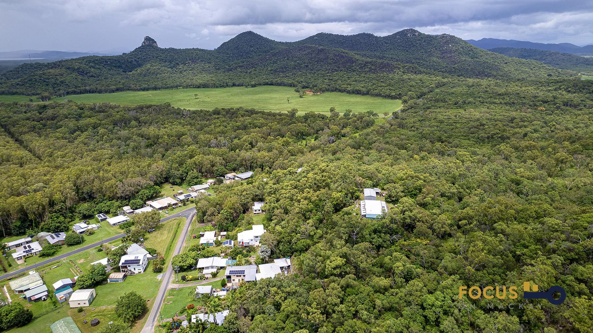 1 Coconut Grove, Ball Bay