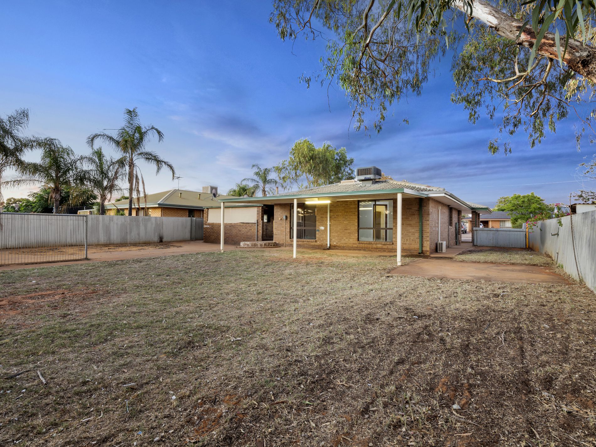 10 O'Connor Way, West Lamington