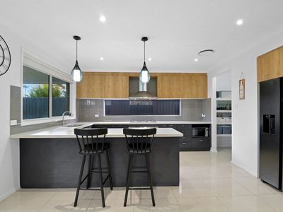 8 Jensen Street, Riverstone