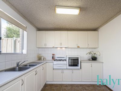 9 / 23 Kirkham Hill Terrace, Maylands