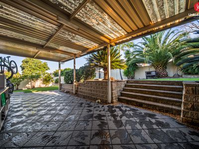 11 London Court, Cecil Hills