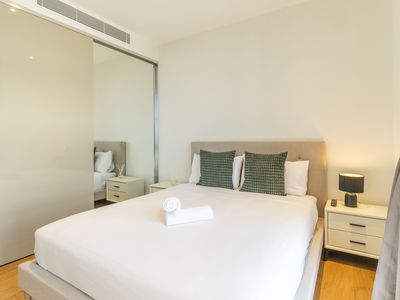 1005 / 6 Galloway Street, Mascot