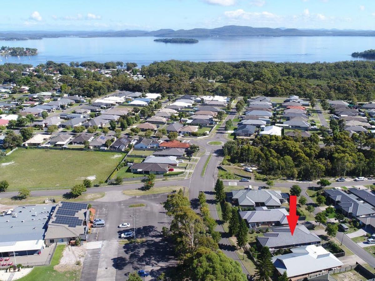 8 Reliance Boulevarde, Tanilba Bay, Tanilba Bay - Thumbnail 3