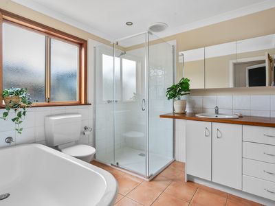 83 Varden Street, Piccadilly