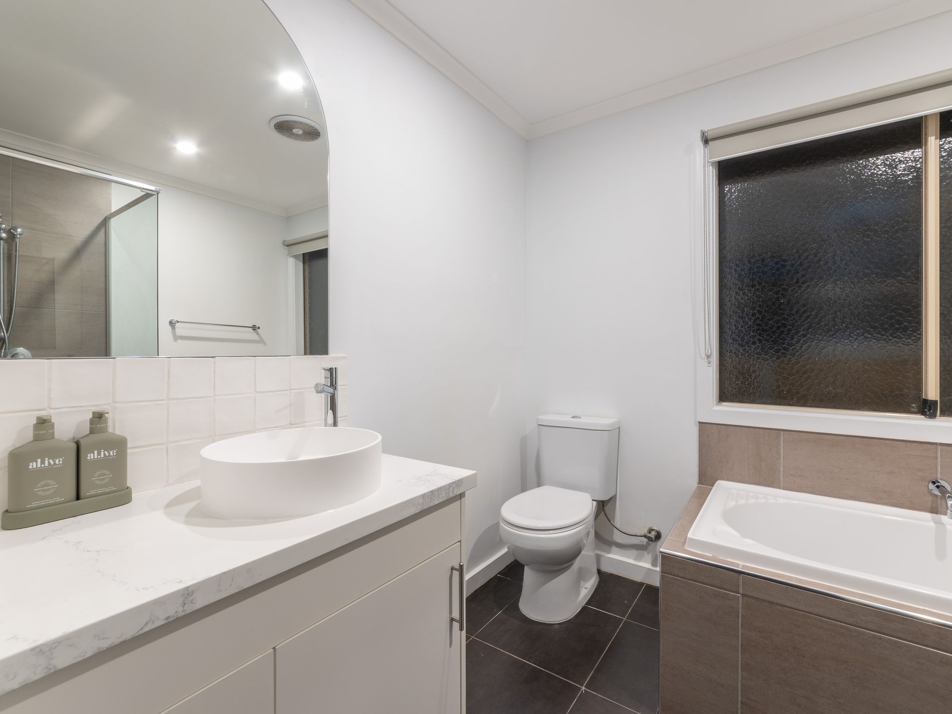 26 Riverbend Way, Sunshine North