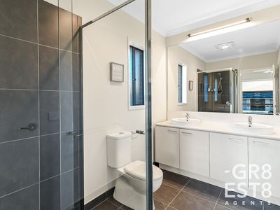 28 Goodenia Loop, Cranbourne West