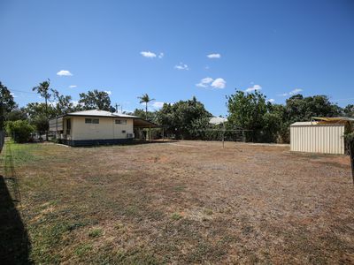 164 Mills Avenue, Moranbah