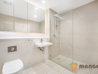 a4304 / 1 Hamilton Crescent, Ryde