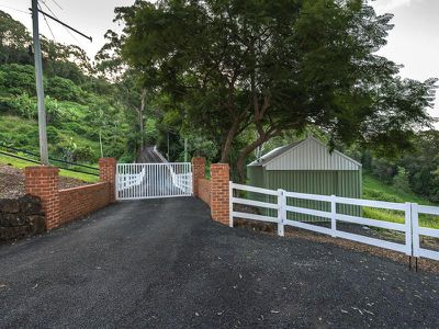 24 Pemberton Close, Mount Nathan