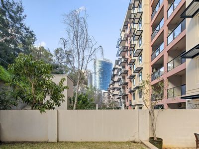 44 / 122 Mounts Bay Road, Perth