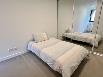 215 / 251 Canterbury Road, Forest Hill