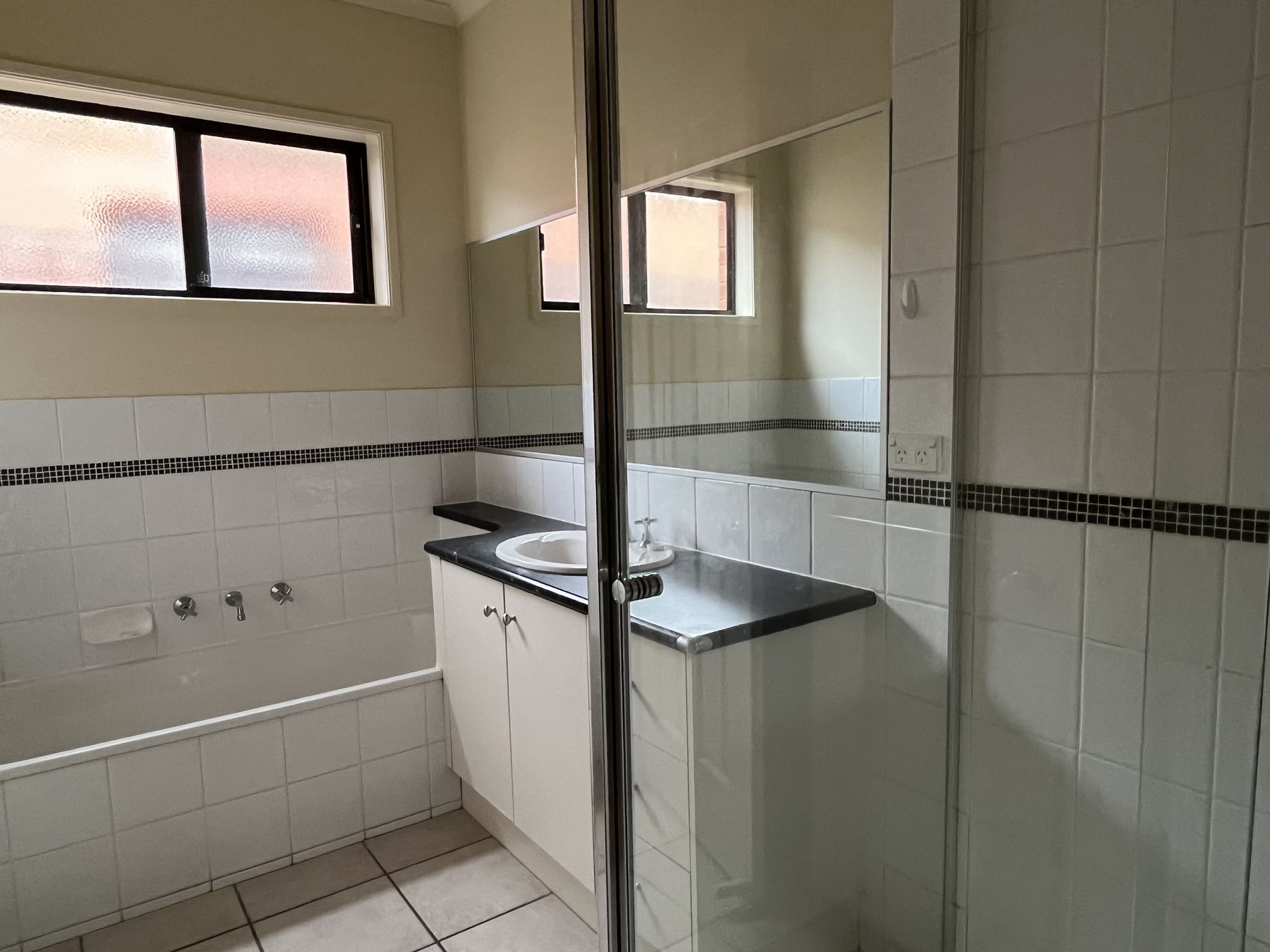 13 Prospect Avenue, Belmont