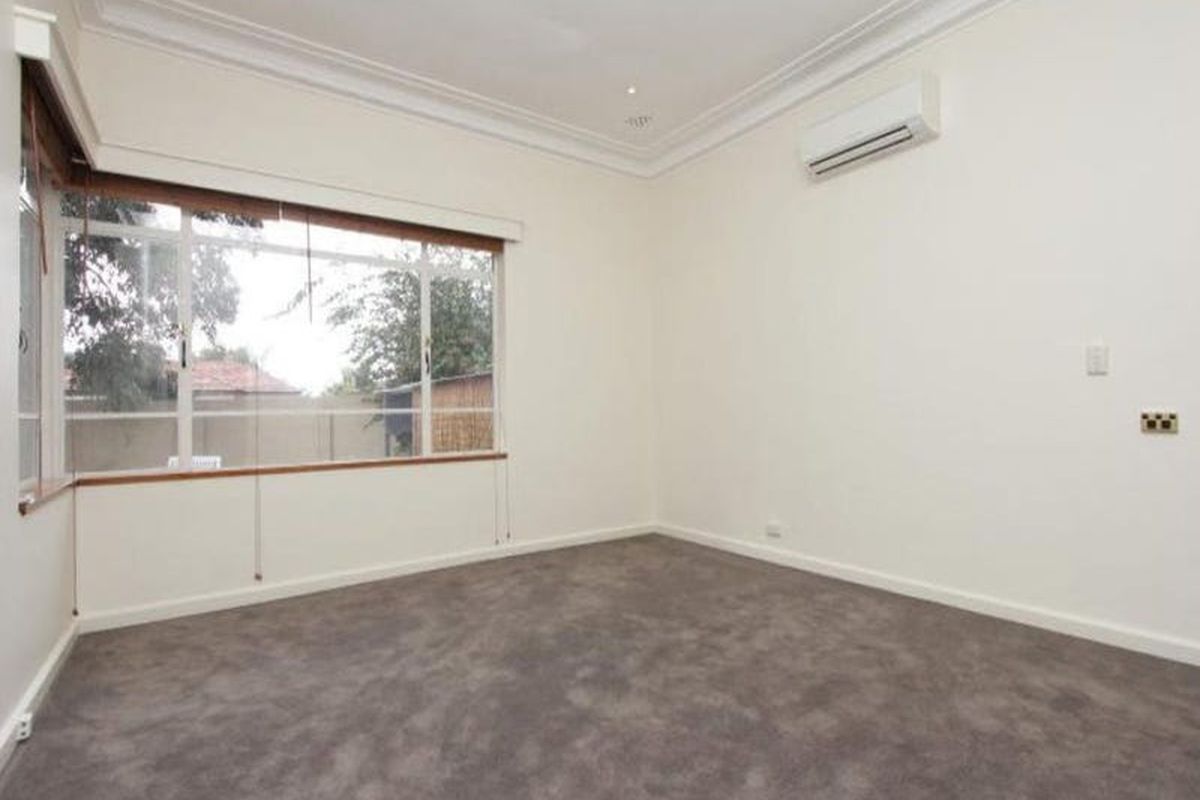453 Canning Highway, Como