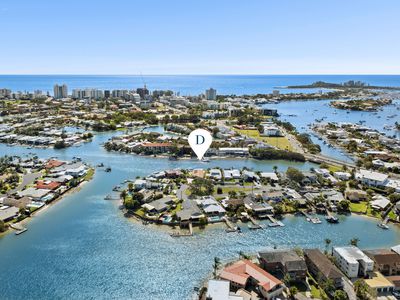 2 / 22 Pangarinda Place, Mooloolaba