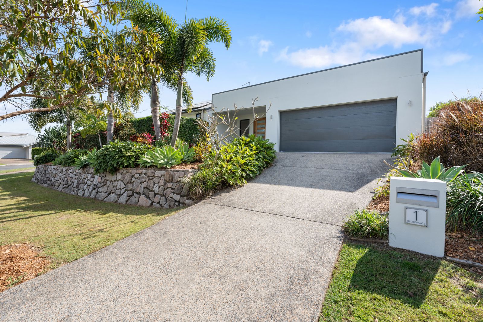 Photo 2 of 17, 1 Bellbird Place, Peregian Springs