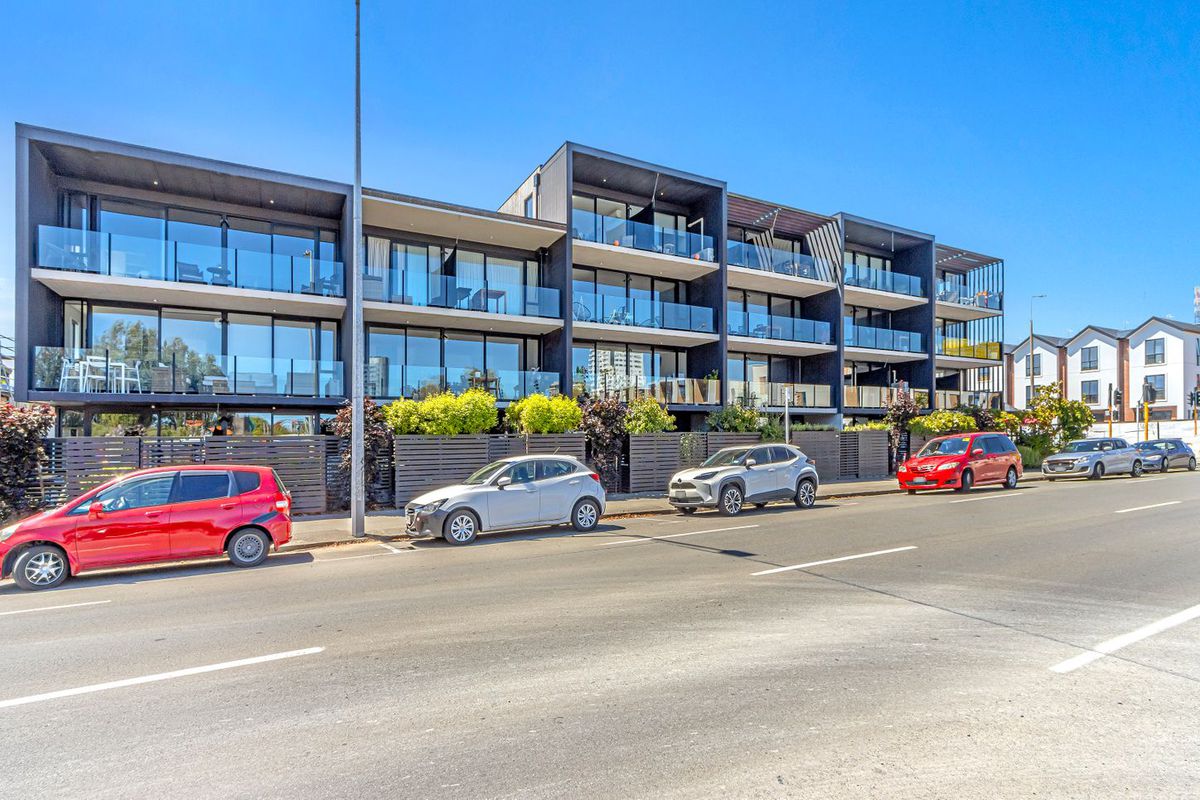 310B / 282 Madras St, City Centre