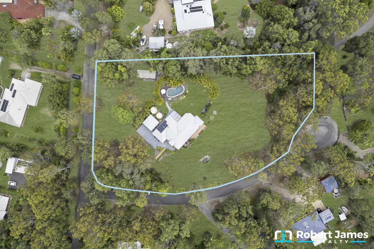 3 Bloodwood Place, Cooroibah