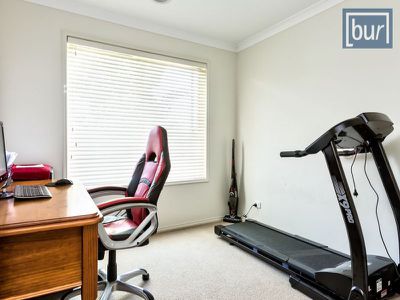 159 Golf Club Drive, Howlong